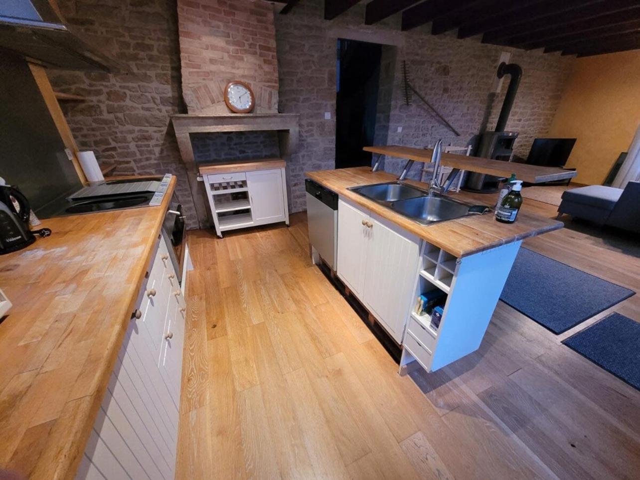 Вилла Les Jyrondelles Prisse Family House Экстерьер фото